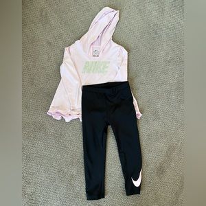 Nike set. Size 3T